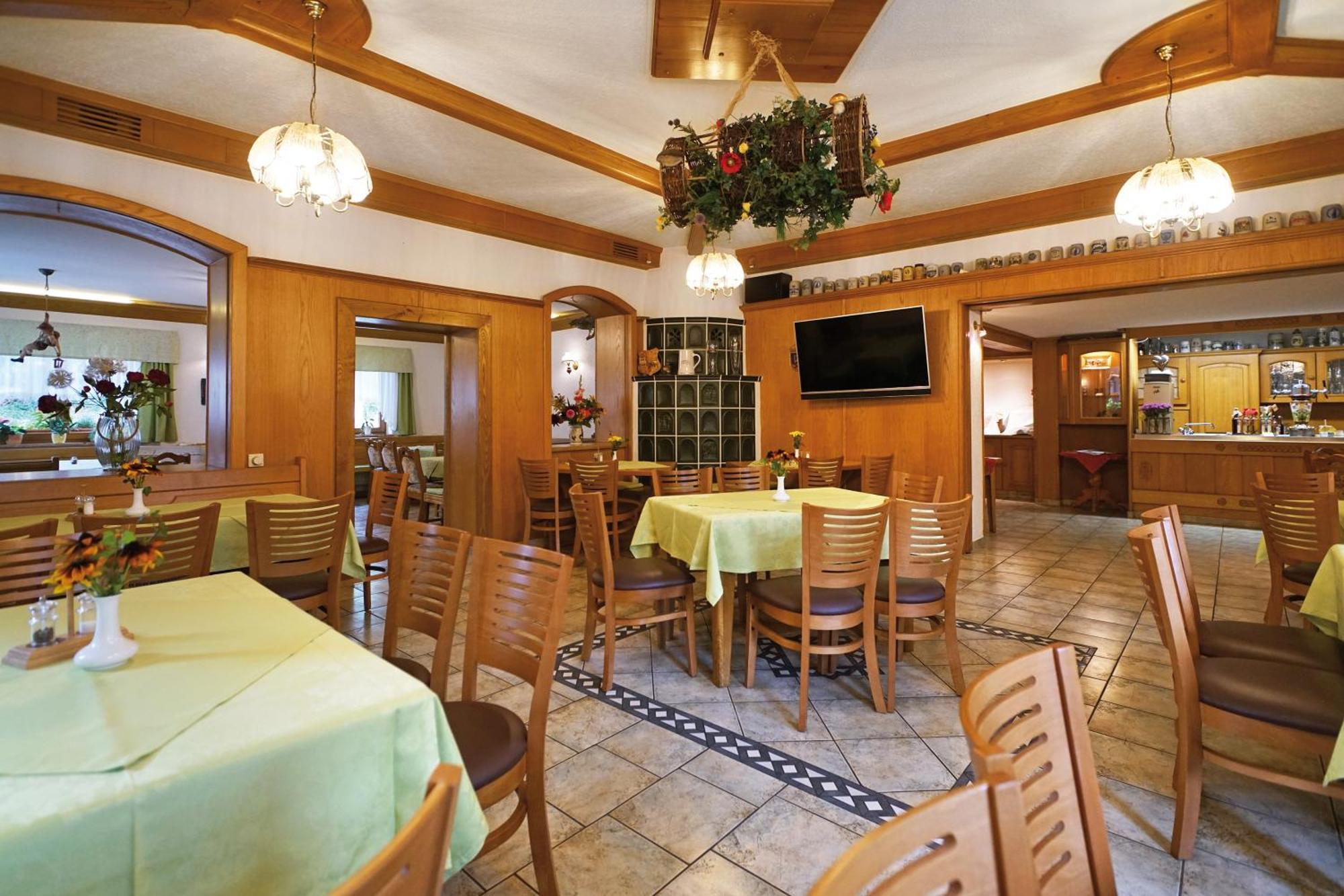 Landhotel Gasthof Zwota Klingenthal Bagian luar foto